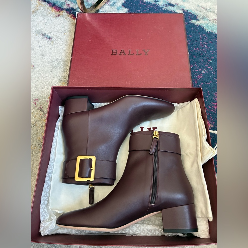 Bally Brand New Women's Shiraz Leather Booties with Heel